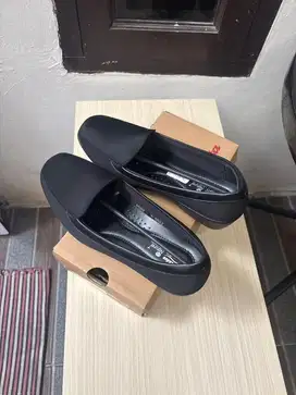 Sepatu bata bagus hitam