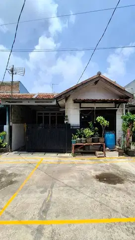 Rumah LT 72m Dijual Murah Butuh Cepat Lokasi Strategis
