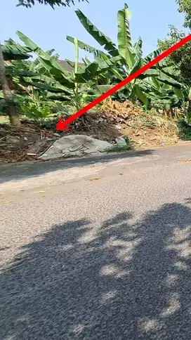 Tanah Dijual Cepat LT 210m di Jalan Boulevard, Raw Jalan 7 Meter
