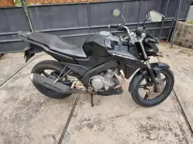 Vixion 2015 hitam