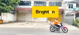 Ruko Gandeng 3 Siap Pakai di Tebet Jakarta Area Komersial Strategis