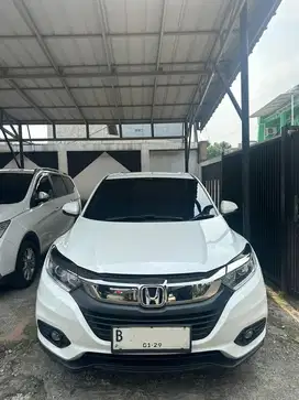 Jual HRV E 2018/19 low km (cash)