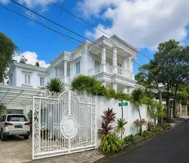 Rumah lux Komplek elit Pondok Hijau Indah dekat UPI Setiabudi Bandung