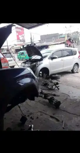 Rek setir & kaki kaki mobil.