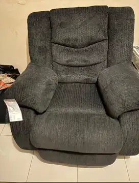 Sofa Goyang Informa