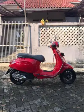 Vespa Primavera 2015 Low KM