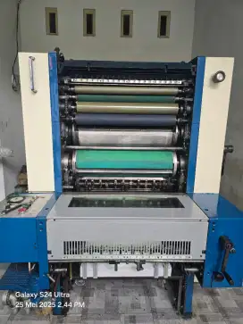 Mesin Cetak Komori Sprint 25 Harganya 70 juta NEGO