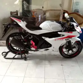 Susuki GSX 150 thn 2017 cash. /Kredit Bali dharma motor