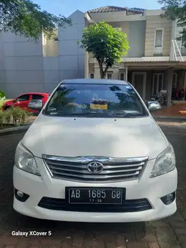 Toyota Kijang Innova 2013 Bensin