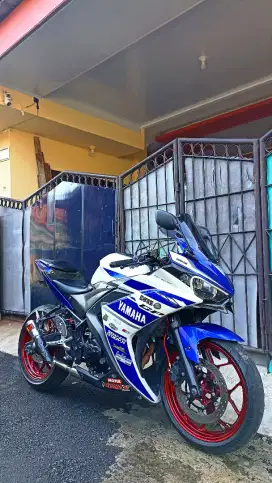 Yamaha R25 Low KM