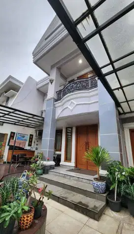 SS3250- Dijual Rumah Bagus LUX Siap Huni 10x20 di VIlla Permata Gading