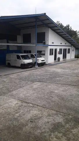 Pabrik Air Minum Dalam Kemasan (AMDK) di Ciapus ,Kab.Bogor , Jawa Bara