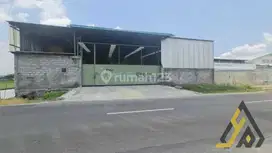 Dijual gudang terbaik  lokasi Bendosari Sukoharjo luas 2569m BU!