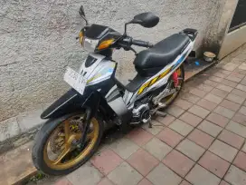 Yamaha f1zr tahun 2004