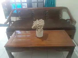 Kursi dan meja ruang tamu 1 set (Kayu jepara)