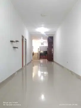 Dijual Rumah Asri Di Taman Kopo Indah 3