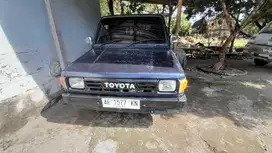 Toyota Kijang 1986 Bensin