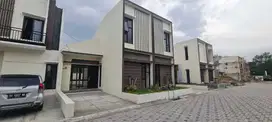 Rumah Siap huni dalam cluster one gate di selatan UII jakal KM 12