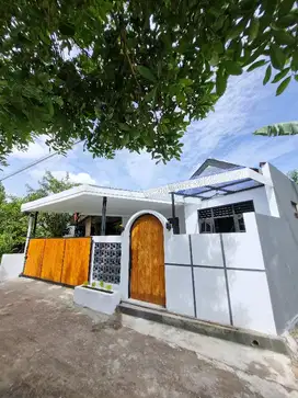 CUMA 1 UNIT RUMAH KLASIK MODERN TERMURAHLOKASI BANGUNTAPAN