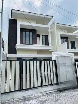 Rumah Baru Gress Medokan Ayu - Rungkut