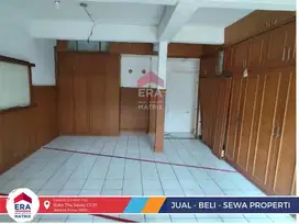Dijual Kantor Beserta Tanah lokasi Cawang Strategis Dekat Pekantoran
