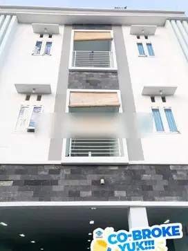 Rumah Kost Tenggilis Full Penghuni