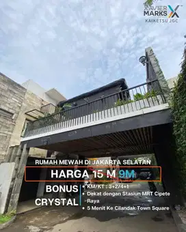 Rumah Mewah dan Asri Dengan Private Lift di Cilandak