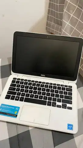 Laptop Dell Inspiron 11 3000 Series 2-in-1.
