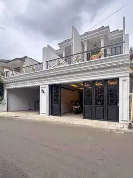 RUMAH BARU MEWAH DEKAT JL TB SIMATUPANG JAKARTA SELATAN