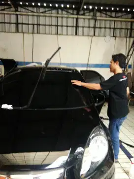Kaca film pemasangan maksimal