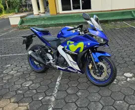 Yamaha R25 Movistar 2015
