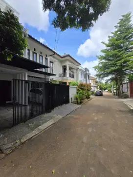 Rumah Second Dalam Komplek Di Pondok Kelapa Jakarta Timur