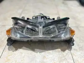 Headlamp / Lampu depan / Reflektorr Yamaha Aerox 155 Old (Original)