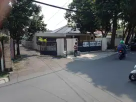 Di Jual Segera Tanah dan Bangunan