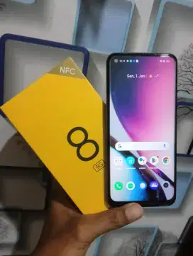 Realme 8 5G 8/128 blue
original
bisa tt
