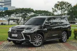 TERMURAH. LEXUS LX570 SPORT AT 2017 NIK 2016. ISTIMEWA. SIAP PAKAI
