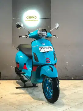 DP 3,5 JT/ BUNGA MENURUN 2%/ PIAGGIO VESPA PRIMAVERA S TAHUN 2023