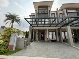 Rumah gading serpong dekat dengan mall sumarecon dan akses Tol