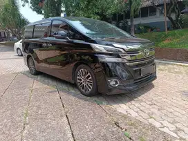 Toyota Vellfire 2016 (fast Sale!)