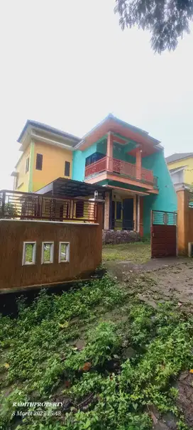 DI JUAL VILLA 2 LANTAI  WISATA PEMANDIAN AIR PANAS PACET