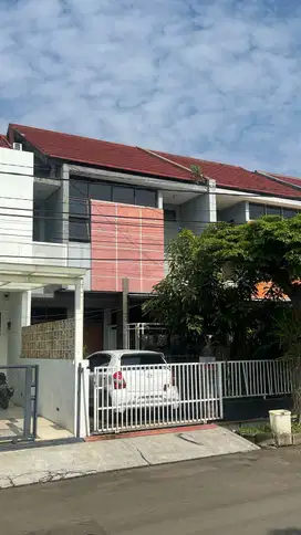 Jual Rumah Siap Huni Asri Lokasi Idaman Antapani Bandung Timur