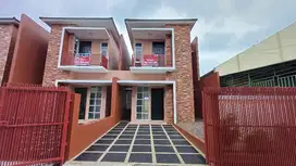 Rumah baru ! masih perawan di jalan Basuki Rahmat seberang BLPT