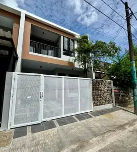 Rumah baru mewah siap huni di cluster pengayoman