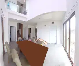 Dijual Rumah mewah Puri 11, Heritage Residence 9 Corner
