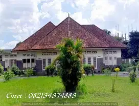 Tanah bonus bangunan dibarat Keraton , cocok untuk rumah sakit/sekolah