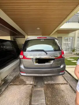 Ertiga GL 2017 abu abu matic