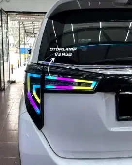 Stoplamp Innova Reborn V3 Smoke Matrix RGB