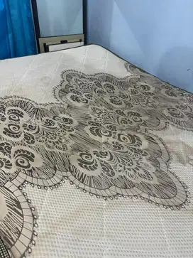 Di jual kasur airland bekas 5 taun pemakaian masih bagus empuk