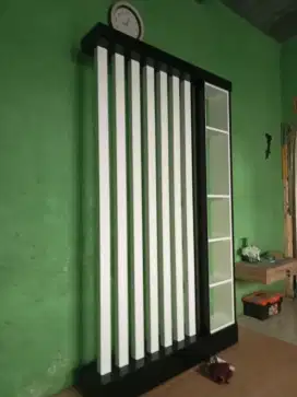 Partisi/ skat ruangan