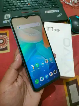 Vivo T1 5G Ram 4/128 fullset